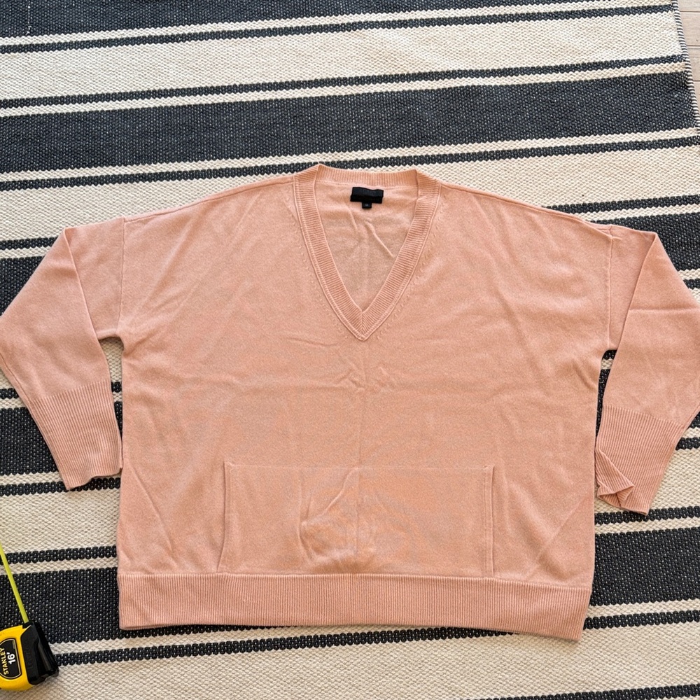 J. Crew collection 100% cashmere V-Neck Sweater M